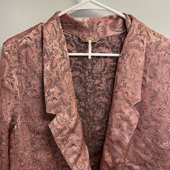 Free People Pink Silky Jacquard Button Front Oversize Blazer - Size Small - Picture 3 of 6